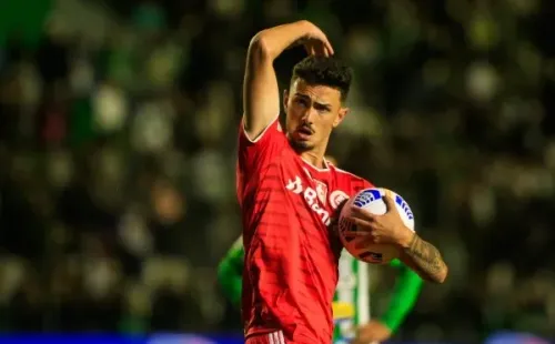 Foto: Luiz Erbes/AGIF – Internacional irá pagar R$ 1 milhão para o Audax para ficar e definitivo com Cadorini