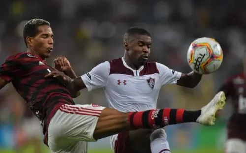 Foto: Thiago Ribeiro/AGIF – João Lucas ficou duas temporadas no Rubro-Negro, mas atuou em poucas partidas