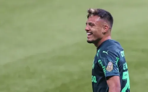 Ex-Palmeiras afirma que Gabriel Menino é jogador nível Europa (Foto: Marcello Zambrana/AGIF)