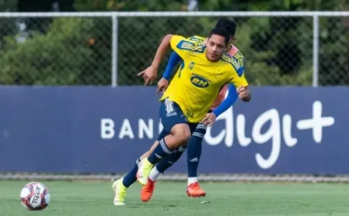 Jovem atacante, Vítor Roque, do Cruzeiro, deve ganhar mais tempo em campo no final desta Série B (Foto: Divulgação/Cruzeiro)