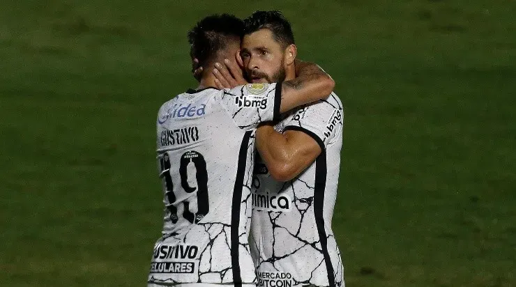 Comemoração dos jogadores do Corinthians (Foto: Getty Images)