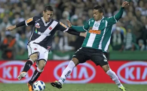 Anderson Martins formou dupla de zaga com Dédé, apelidados de ''Torre Gemêas' (Foto: Heuler Andrey/Getty Images)