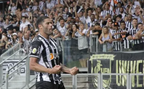 MG - Belo Horizonte - 10/11/2021 - BRASILEIRO A 2021 - ATLETICO-MG X CORINTHIANS - Hulk jogador do Atletico-MG comemora seu gol durante partida contra o Corinthians no estadio Mineirao pelo campeonato Brasileiro A 2021. Foto: Fernando Moreno/AGIF
