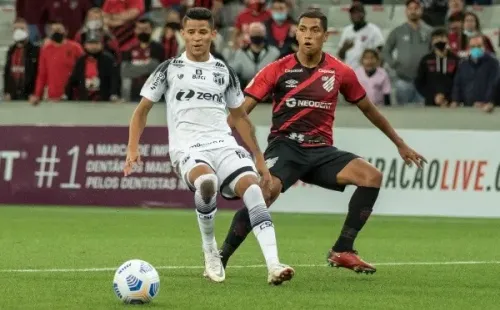 Foto: Robson Mafra/AGIF | Erick segue no DM e desfalca o Vozão no Clássico-Rei