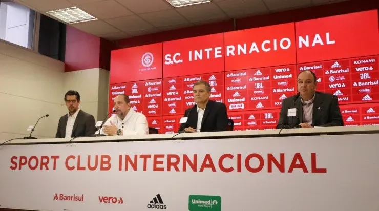 Foto: Ricardo Duarte/Internacional/Divulgação - O treinador vem conversando com a diretoria colorada sobre contratações para 2022
