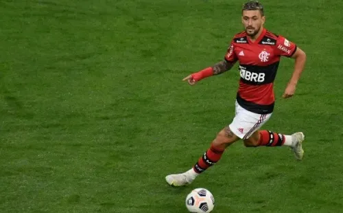 Foto: Mateus Bonomi/AGIF – Meia é um dos ídolos da história recente do Flamengo