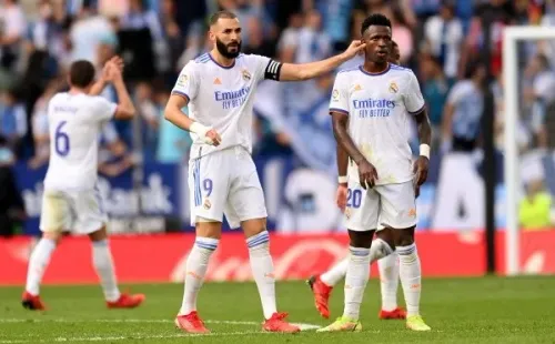 Vini Jr e Benzema são donos do ataque do Real Madrid (Photo by David Ramos/Getty Images)