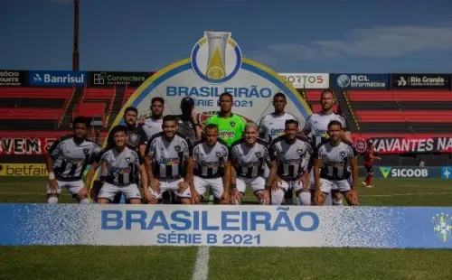 Botafogo é campeão da Série B 2021