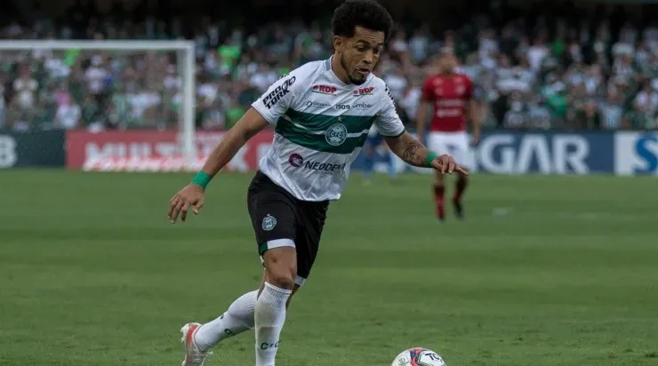 Foto: Robson Mafra/AGIF - O meia pode antecipar a aposentadoria