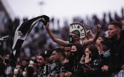 Foto: Ettore Chiereguini/AGIF/ Torcida do Corinthians na Neo Químicar Arena