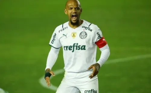 Foto:Pedro H. Tesch/AGIF | Fluminense busca informações sobre Felipe Melo