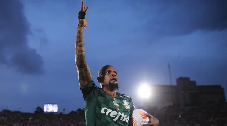 Foto: Ettore Chiereguini/AGIF - O volante acabou de ser campeão da Libertadores pelo Palmerias