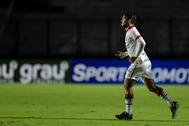 Thiago Ribeiro/AGIF - marcinho que defendeu o clube em 2021, não seguirá no Leão.