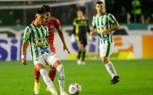 Foto: Luiz Erbes/AGIF/ Juventude enfrentando o Internacional pelo Brasileirão.