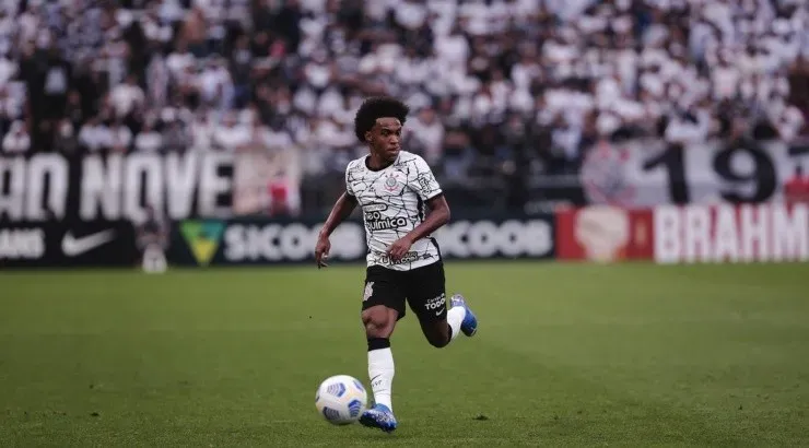 Foto: Ettore Chiereguini/AGIF - Willian foi um dos reforços anunciados nessa temporada.