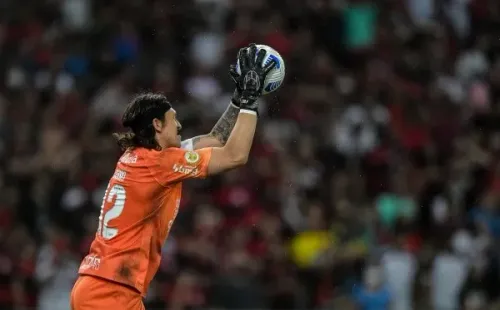 Foto: Thiago Ribeiro/AGIF/ Cássio em campo pelo Corinthians.