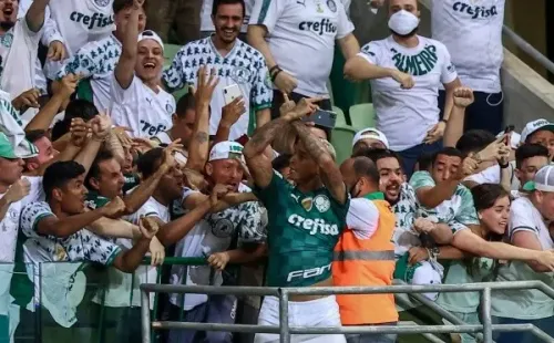 Foto: Marcello Zambrana/AGIF/ Deyverson comemorando gol do Palmeiras.