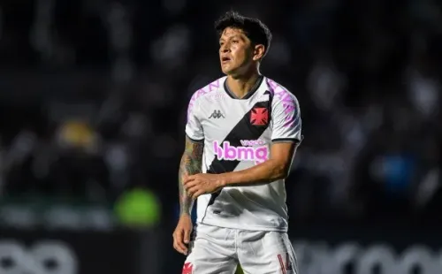 Cano tem quatro assistências no Vasco (Foto: Thiago Ribeiro/AGIF)