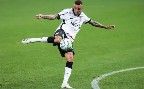 Alexandre Schneider/Getty Images/ Luan jogando pelo Corinthians.