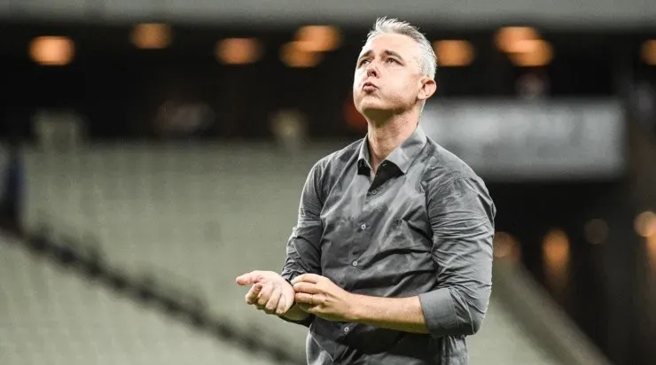 Foto: Kely Pereira/AGIF - O treinador visa ter um time mais consistente em 2022