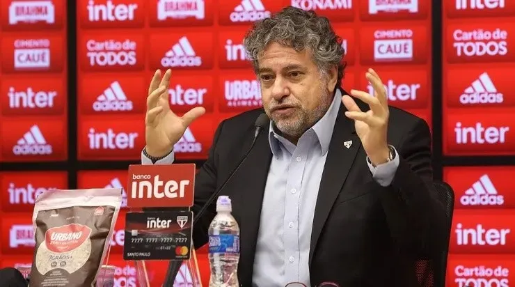 Muricy Ramalho perdeu a paciência com Casares e pode diexar o clube junto com Rogério Ceni. Foto: Rubens Chiri