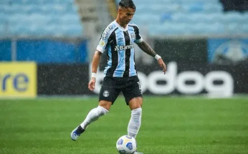 Foto:Pedro H. Tesch/AGIF | Ferreira recebe aprovação em parte da Nação Flamenguista