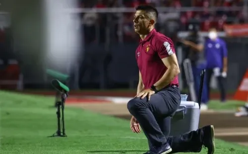 Marcello Zambrana/AGIF – Florentín revelou que conversou com sua comissão e com a família para tomar a decisão de continuar no Leão da Ilha