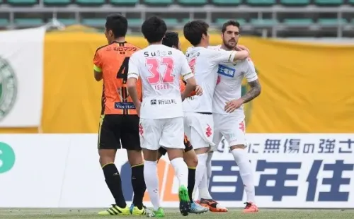 Foto:Masahiro Ura/Getty Images for DAZN | Joaquín Larrivey é oferecido ao Botafogo