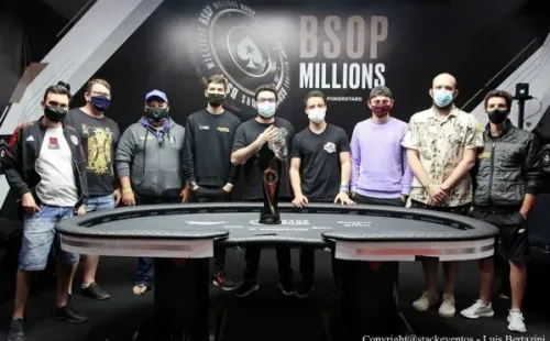 Mesa final do BSOP Millions 2021 (Foto: Luis Bertazini/BSOP)