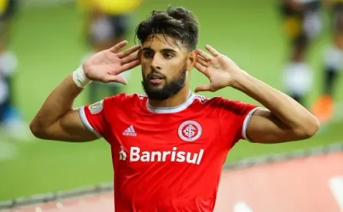 Foto: Pedro H. Tesch/AGIF – Empresário de Yuri abriu o jogo sobre o futuro do jogador