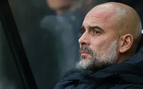 Guardiola fala de punição para jogadores do Manchester City (Photo by Alex Livesey/Getty Images)