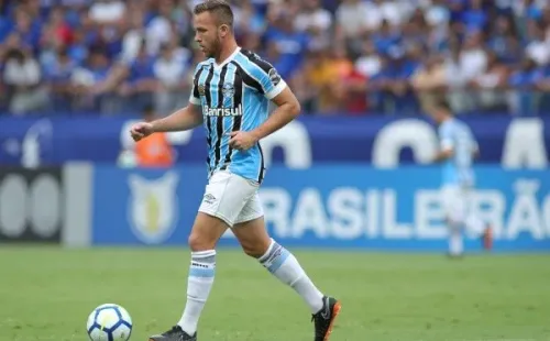 Foto: Pedro Vale/AGIF – Arthur voltou a ser assunto no Grêmio