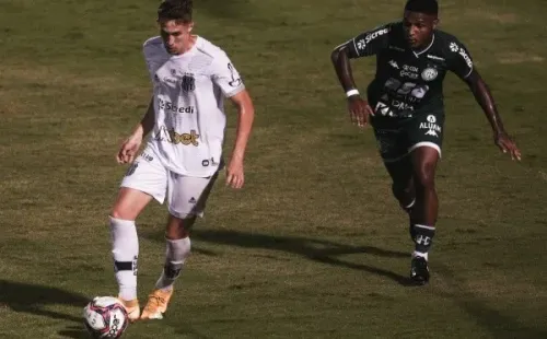 Foto: Ettore Chiereguini/AGIF – Jogador pode atuar pelos lados do campo como também pelo meio, atrás do atacante