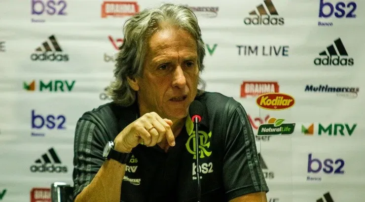 Foto: Gabriel Machado/AGIF - Jesus segue pressionado em Portugal.