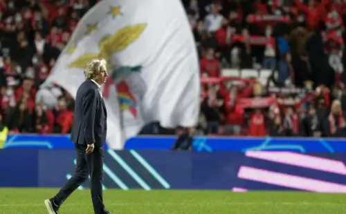 Foto: Valter Gouveia / NurPhoto via Getty Images | Jorge Jesus virou o principal alvo do Galo