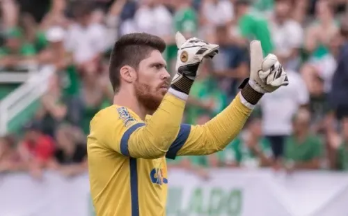 Maurício Kozlinski é o novo reforço do Guarani (Foto: Liamara Polli/AGIF)