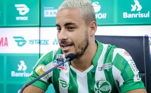 Fernando Alves/ECJuventude/ Rodrigo Bassani em entrevista coletiva.