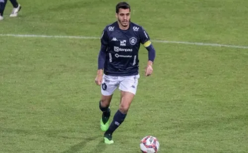 Robson Mafra/AGIF – Lucas em sua passagem pelo Remo