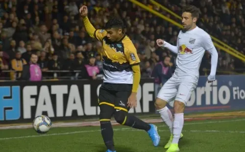 Foto: Lucas Colombo/AGIF – Julimar quando atuava pelo Criciúma