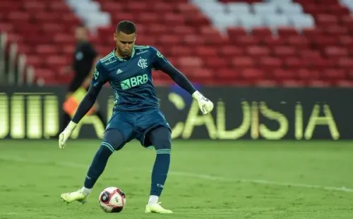 Foto: Thiago Ribeiro/AGIF – Gabriel Batista deve deixar o Flamengo em 2022