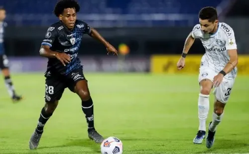 Foto: Nathalia Aguilar-Pool/Getty Images | Na temporada passada Hurtado Hurtado atuou em 34 partidas, marcando um gol e concedendo quatro assistências