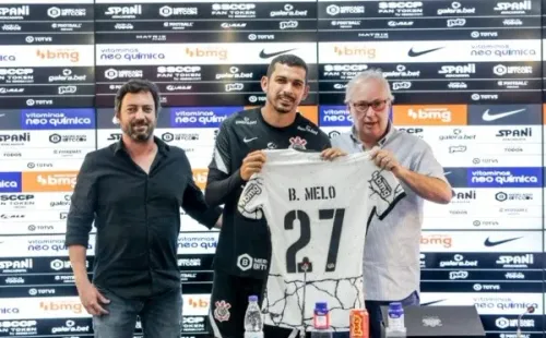Foto: (Twitter Oficial Corinthians/Rodrigo Coca/Ag. Corinthians) - Bruno Melo vestirá a camisa 27 do Corinthians