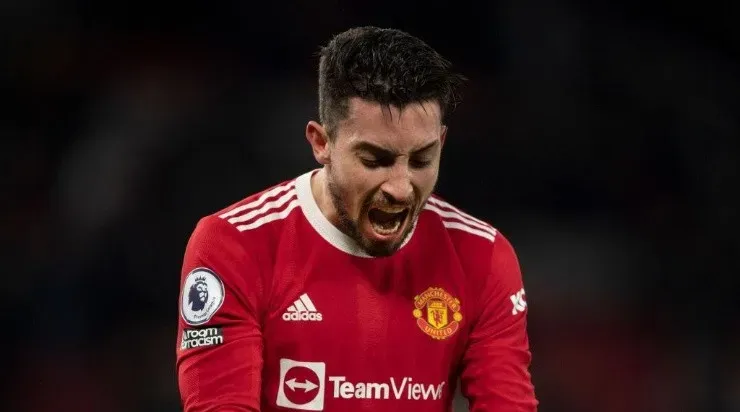 Alex Telles é o mais cotado para assumir a lateral esquerda do Barcelona na próxima temporada. Foto:Visionhaus/Getty Images