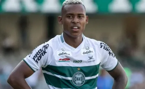 Foto: Robson Mafra/AGIF – Igor Paixão renovou até 2024 com o Coxa