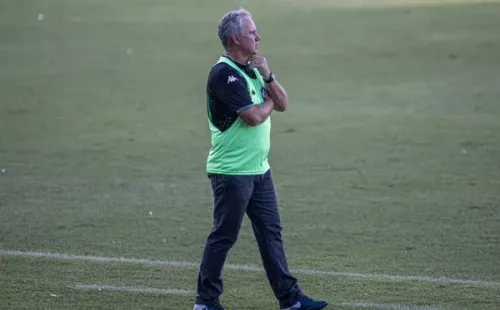 (Foto: Celio Junior/AGIF) Bonamigo fala de tempos distintos do Remo