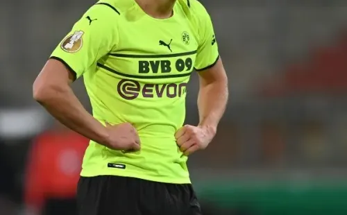 Foto:Stuart Franklin/Getty Images | Haaland é assunto no Camp Nou