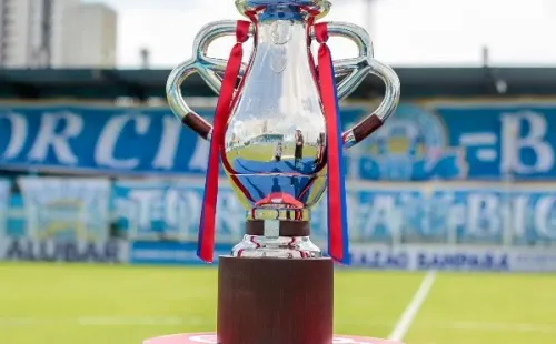 Foto: Fernando Torres/AGIF -Taça estrela do norte que representa o título de campeão paraense