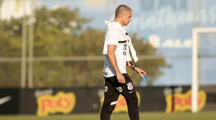 Sylvinho deixou o Corinthians na última semana. Foto: Rodrigo Coca