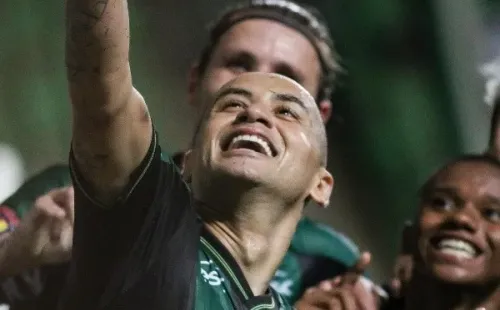 Foto: Fernando Moreno/AGIF – Atacante tem quatro gols em clássicos contra o Atlético vestindo a camisa do Cruzeiro