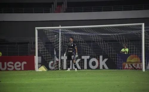 Fotos: Morgana Oliveira/CSA – Goleiro celebrou alto número de clássicos no ano. CSA e CRB podem se enfrentar até oito vezes em 2022